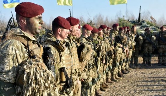 Ukraina gati për luftë