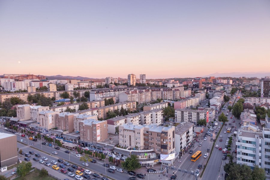 Mbi 5 mijë raste aktive me COVID-19 në Prishtinë