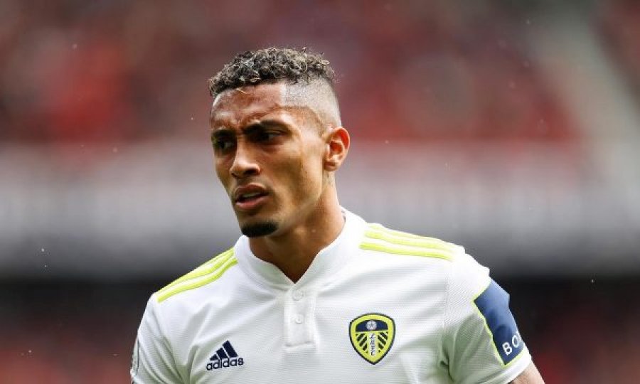 Raphinha mohon lajmet se dëshiron të largohet nga Leeds