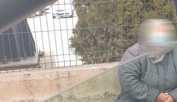 Deportohet në Shqipëri lëmoshkërkuesi, tjetra dënohet me 200 euro gjobë