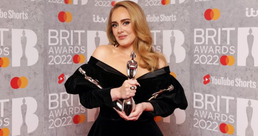Kush dhe çka fitoi mbrëmë në Brit Awards