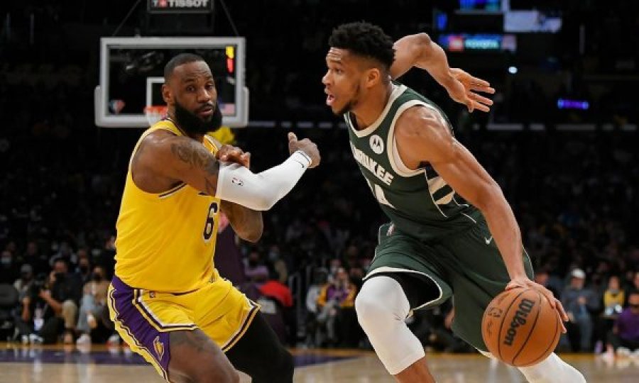 NBA: James e humbi përballjen me Antetokounmpon