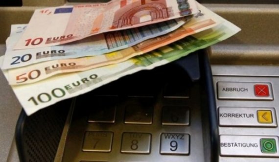 31 zyrtarë serb s’do të marrin paga nga buxheti i Kosovës në muajin shkurt