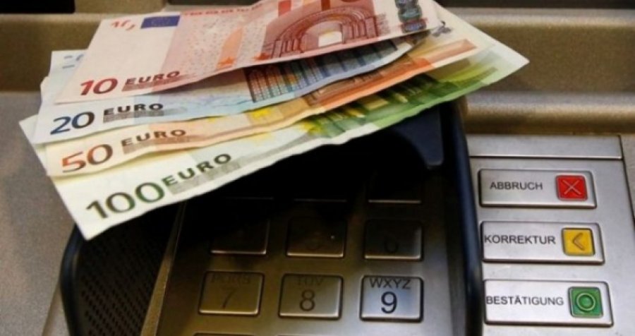 31 zyrtarë serb s’do të marrin paga nga buxheti i Kosovës në muajin shkurt