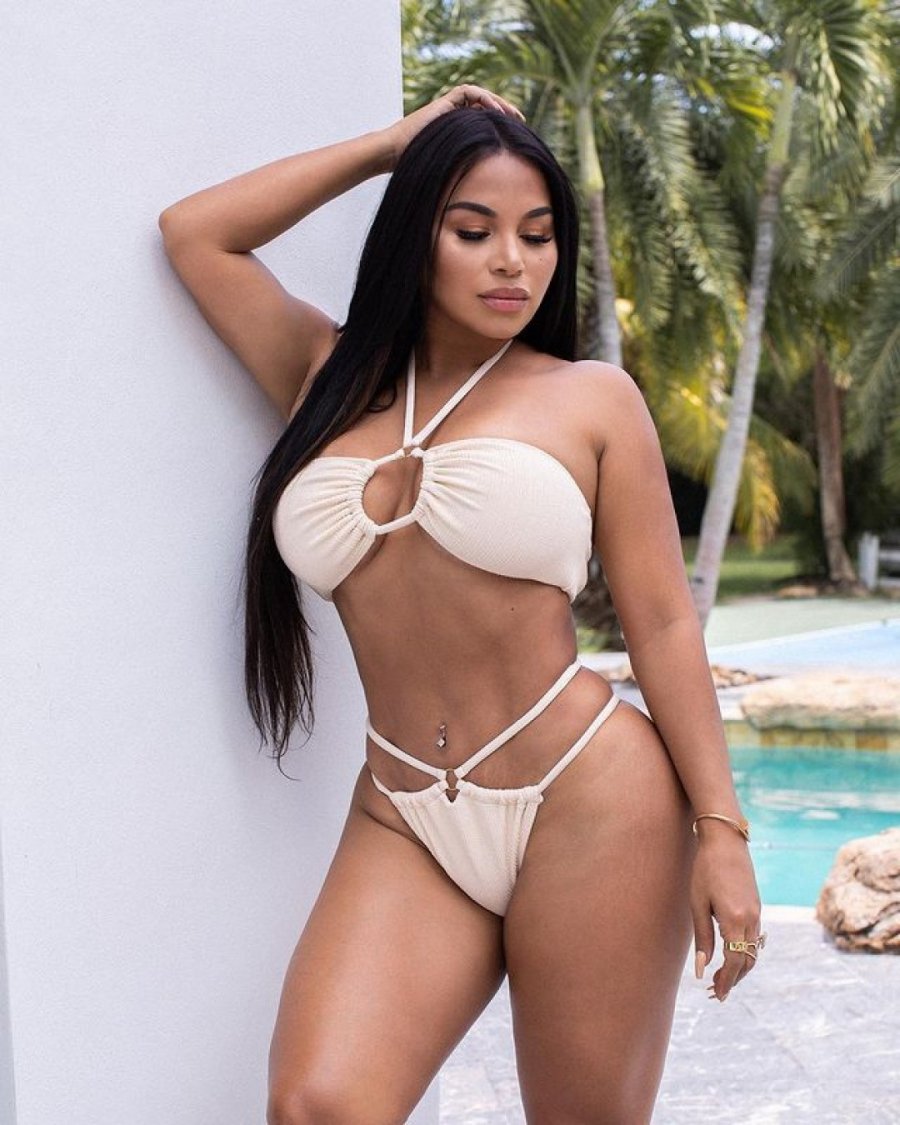 Luna Castro