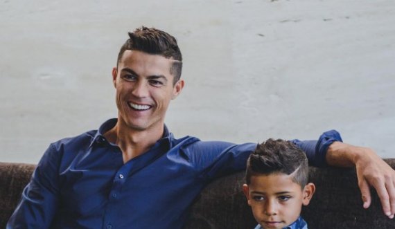 Do të kemi një CR7 të dytë? Djali vendos të ndjekë gjurmët e të atit