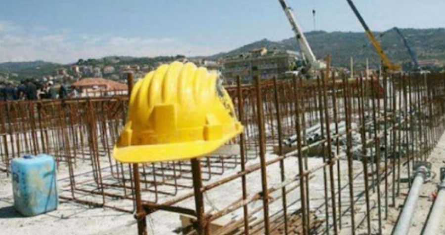 Një burrë në Prizren lëndohet në kokë në vendin e punës