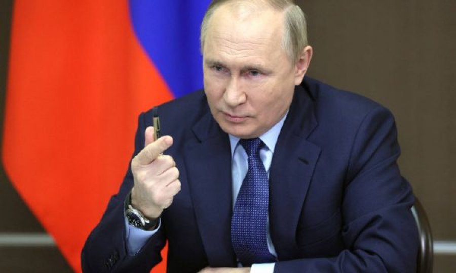 “Putin ka vendosur…”, gazeta gjermane nxjerr ditën kur Rusia pritet ta pushtojë Ukrainën