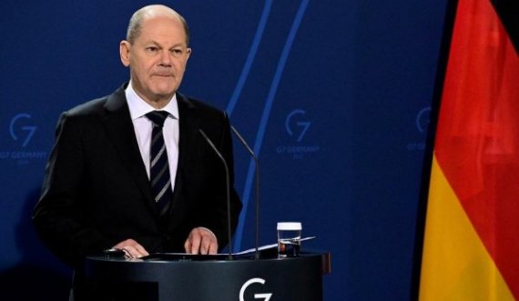 Kancelari gjerman i dërgon mesazh Rusisë, paralajmëron pasoja të rënda nëse sulmohet Ukraina