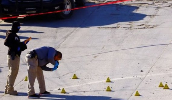 Masakër në funeral, 9 të vrarë në dy sulme të njëpasnjëshme me armë zjarri