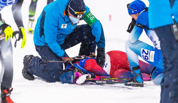 Incidenti i frikshëm në vijën e finishit që i tronditi Lojërat Olimpike Dimërore