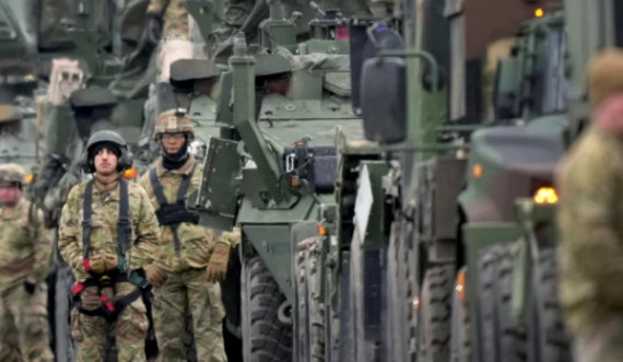 Mes frikës së pushtimit, presidenti ukrainas merr një vendim për ditën kur SHBA’ja pret që Rusia të sulmojë Ukrainën