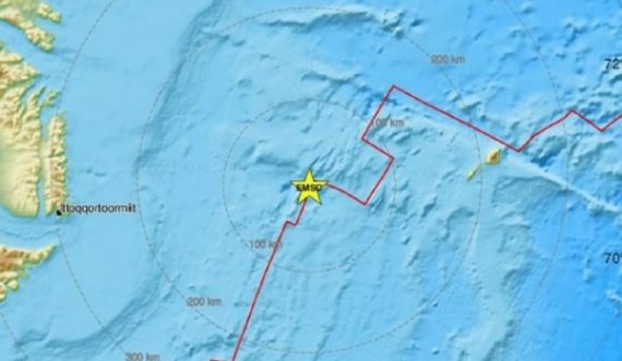 Një tërmet me magnitudë 5.9 tronditi detin midis Grenlandës dhe ishullit të pabanuar norvegjez