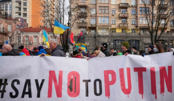 Cilat do të jenë pasojat për ekonominë botërore nëse Rusia e pushton Ukrainën?