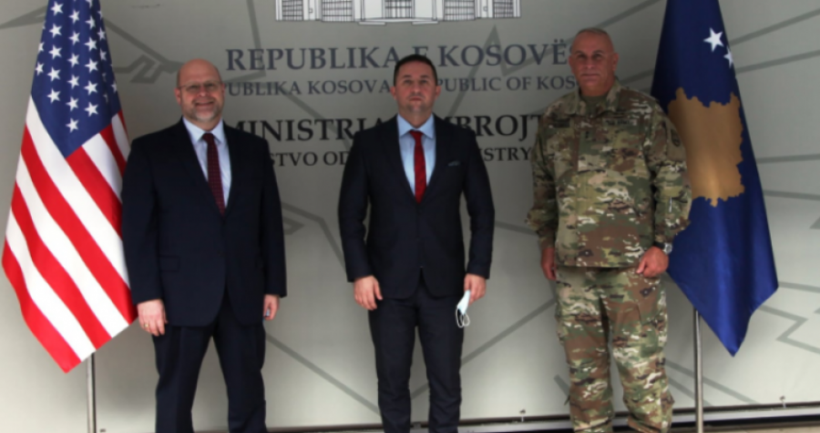 Ambasadori amerikan takon ministrin Mehaj