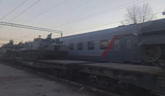 Shqiptari përplaset për vdekje nga treni në Itali