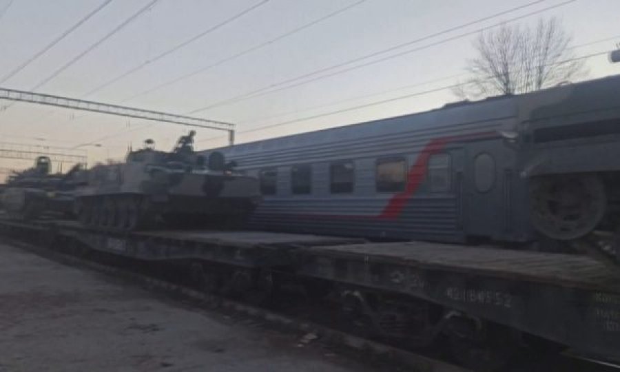 Shqiptari përplaset për vdekje nga treni në Itali