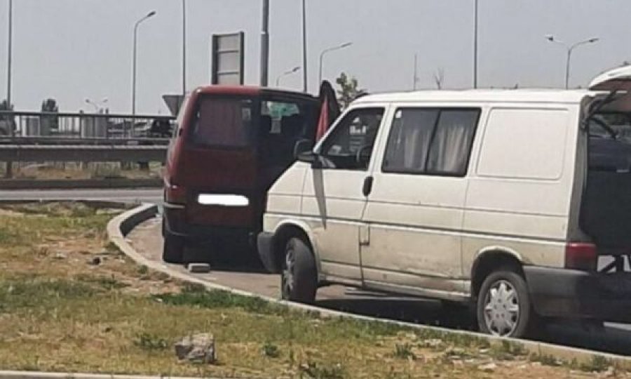 Do të ndalohet qarkullimi i kombi-busëve nga Mitrovica dhe Vushtrria për në Prishtinë