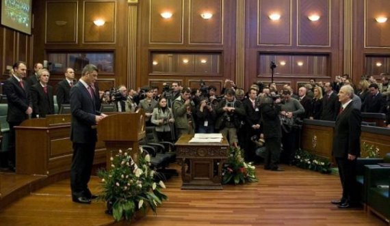 Momenti historik i shpalljes së Pavarësisë së Kosovës