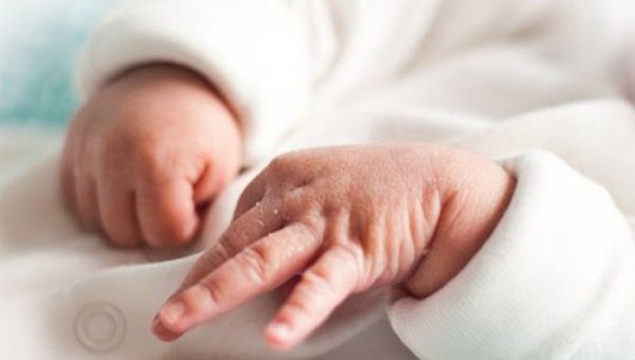 Vdes një foshnje në Skenderaj, policia nis hetimet