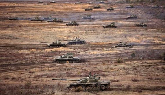 Forcat ruse gati për ta pushtuar Ukrainën, raportohet se kanë lëvizur në pozicion