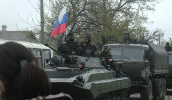 Putin flet për dërgimin e ushtrisë në Donbas, përmend edhe Kosovën
