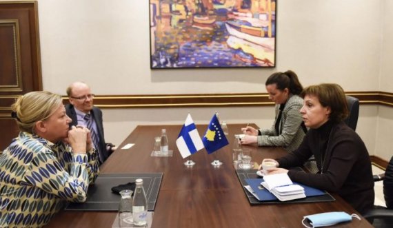 Gërvalla: Kosova e ndalon me ligj pjesëmarrjen e qytetarëve të saj në luftëra jashtë vendit