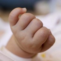 Një foshnjë vdes nga COVID -19, prindërit i dhurojnë organet 