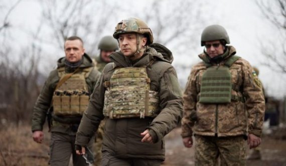 Zelenskiy thërret rezervistët, thotë se Ukraina mund ta ketë betejën për ekzistencë