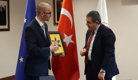 MPJ-ja e Kosovës mban konsultime politike me MPJ-në e Turqisë