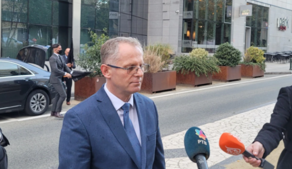 Bislimi flet nga Brukseli, mohon se refuzoi ta takonte Petkoviqin