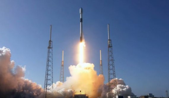 SpaceX ka lëshuar një grup të ri satelitësh të internetit Starlink në orbitë