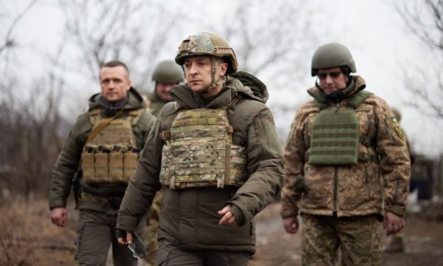 Zelenskiy thërret rezervistët, thotë se Ukraina mund ta ketë betejën për ekzistencë