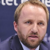 Alarmon Tahiri: Me VV-në katastrofë kombëtare ekonomike
