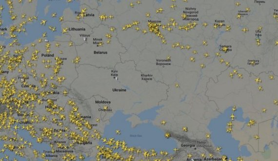 Askush nuk fluturon mbi Ukrainë për shkak të sulmit rus