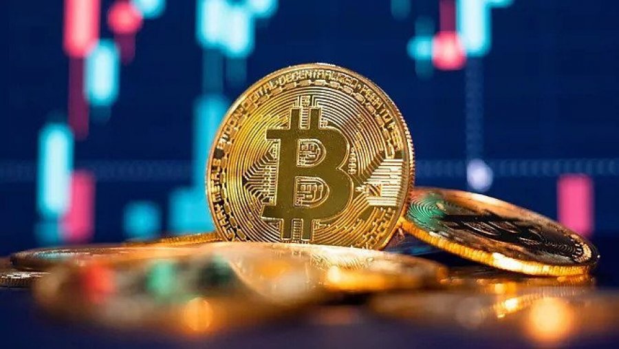 Bie çmimi i Bitcoin pas sulmit të Rusisë ndaj Ukrainës