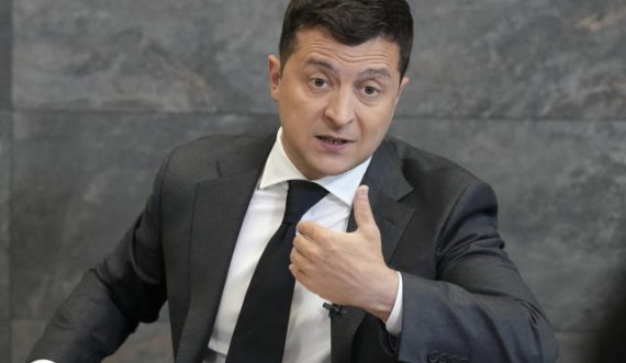 Zelenskiy ankohet në ShBA-në: “Shteti më i fuqishëm në botë po shikon nga distanca”