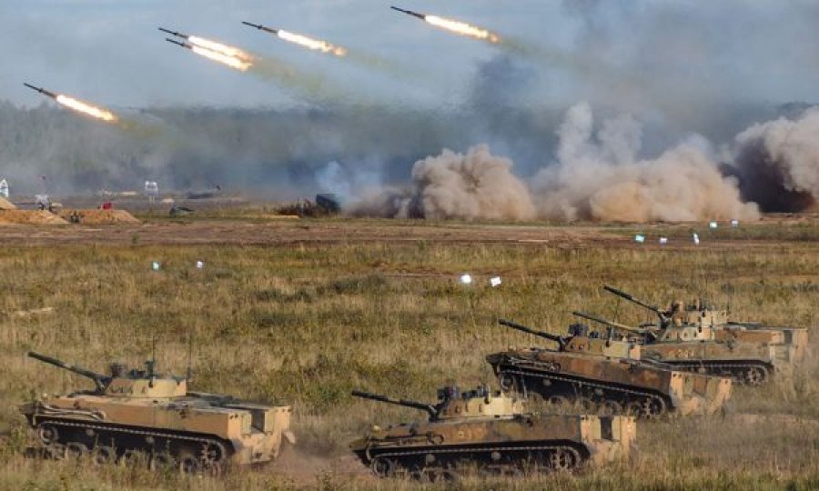 Forcat tokësore të Ukrainës: Pushtuesit rusë kanë mbetur pa karburante
