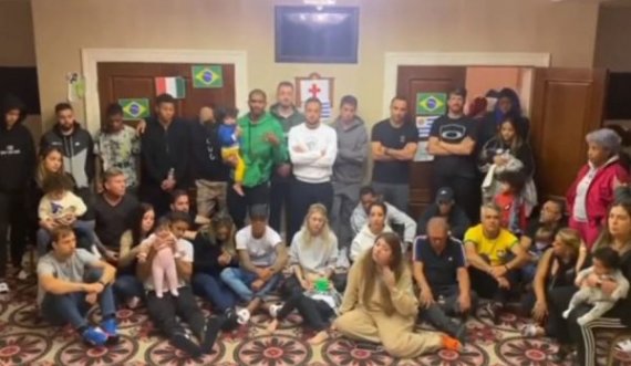 Pas 48 orësh ngujimi, brazilianët e kanë një lutje: Na ndihmoni të largohemi nga Ukraina