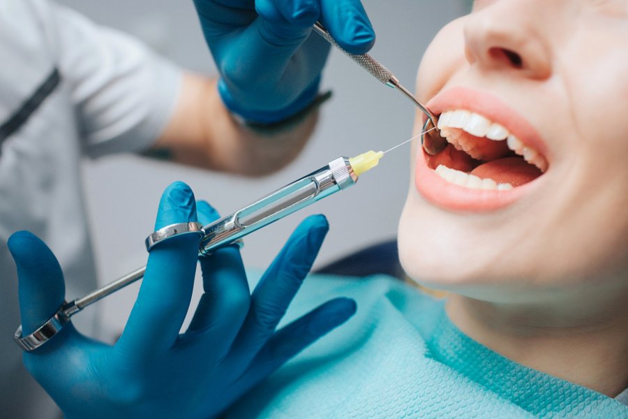 Dentisti mund të zbulojë edhe probleme të tjera shëndetësore gjatë ekzaminimit