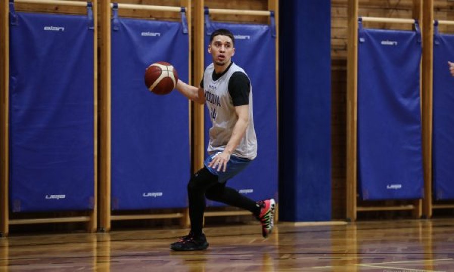 Scott Bamforth: I lumtur që jam rikthyer te Kosova