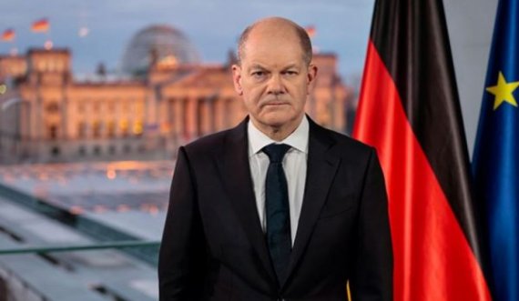 Gjermania ndryshon qasjen me investim 100 miliardësh, kancelari: S’mund të ketë përgjigje tjetër ndaj Putinit