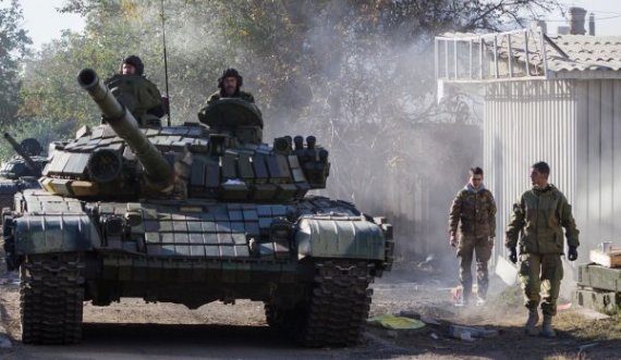 Ish-ministri ukrainas i Mbrojtjes: Bjellorusia pritet t’i shpallë luftë Ukrainës