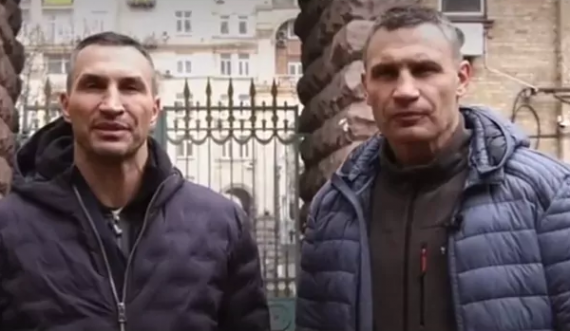 Vëllezërit Klitschko në mesin e 23 personave në listën e zezë të Putinit