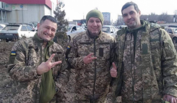 Sot pesë muaj e mposhti Realin në Bernabeu, trajneri i bashkohet ushtrisë ukrainase