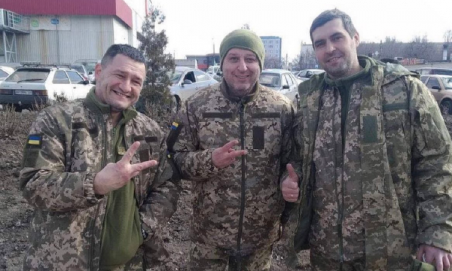 Sot pesë muaj e mposhti Realin në Bernabeu, trajneri i bashkohet ushtrisë ukrainase