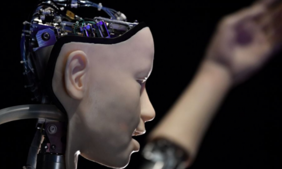 A është inteligjenca artificiale më e “frikshme” se armët bërthamore?