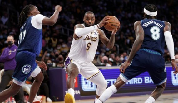 NBA: Lakers fillojnë të këndellen