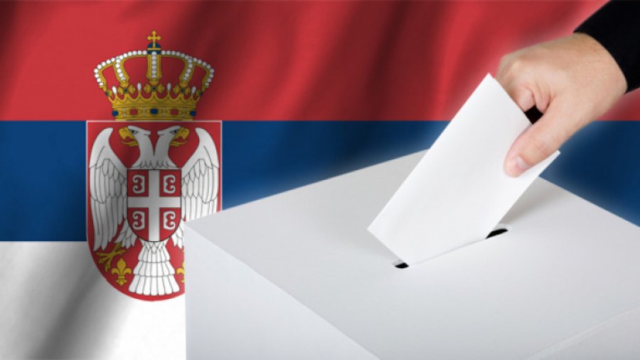 Në referendumin e Serbisë nuk dihet nëse mbahet votimi edhe në Kosovë