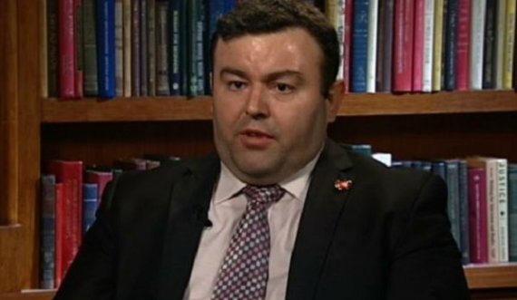 Bislimi në bisedën me ambasadorin amerikan kërkon zbardhjen e vrasjes së Tahir Zemajt
